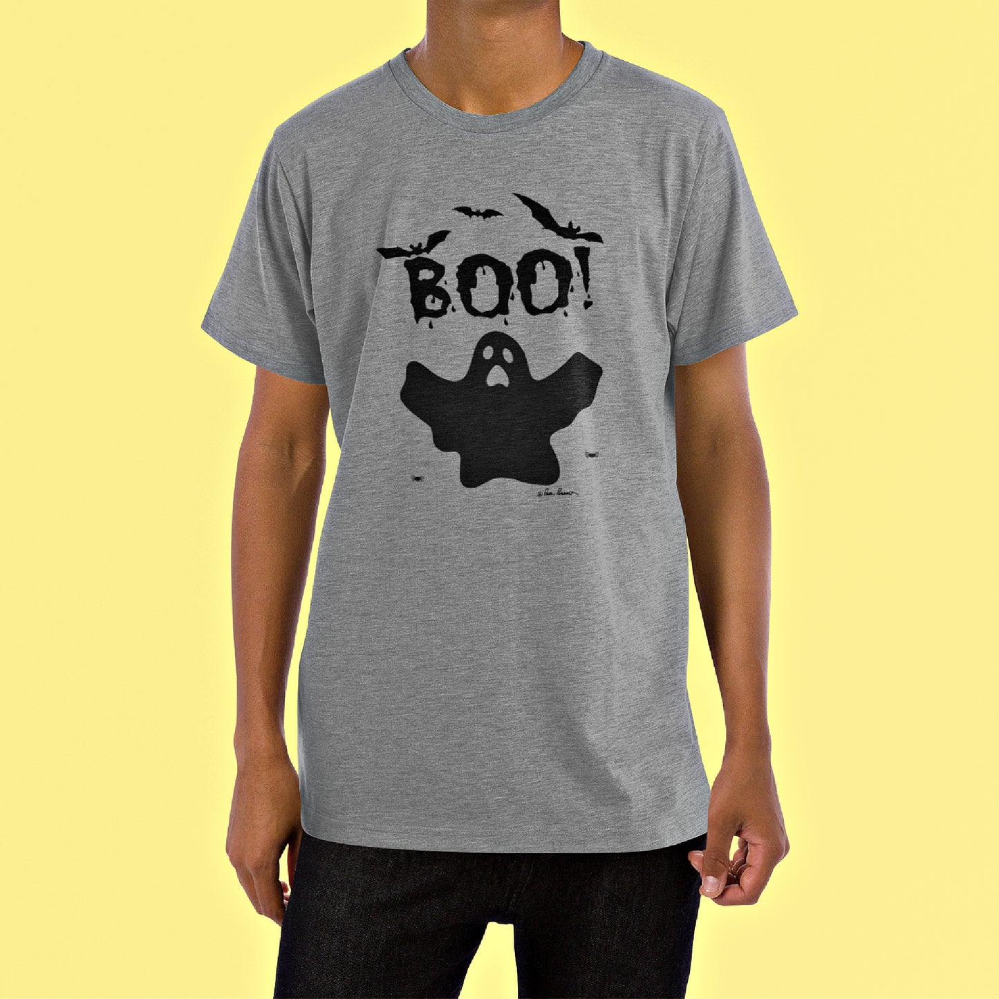 mock up of a man wearing our sport grey heathered Halloween T-shirt