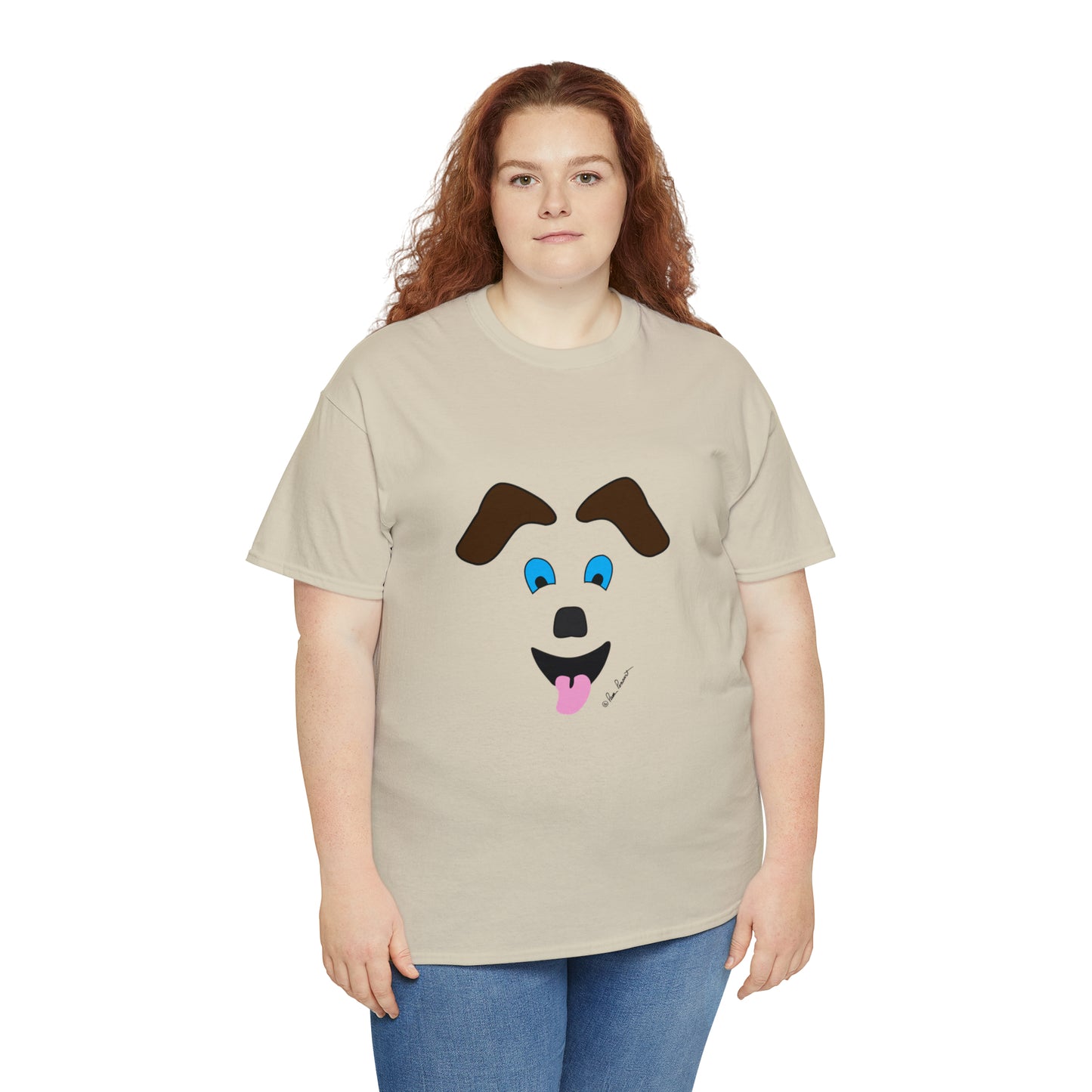 Mock up of a plus-size woman wearing the Sand shirt