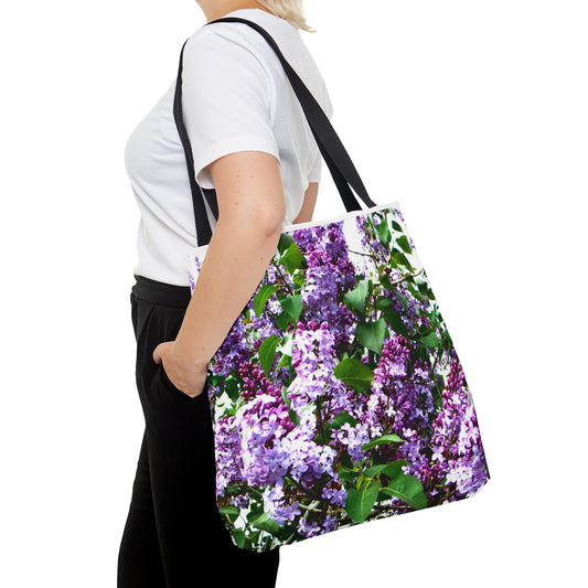 Woman carrying large tote bag