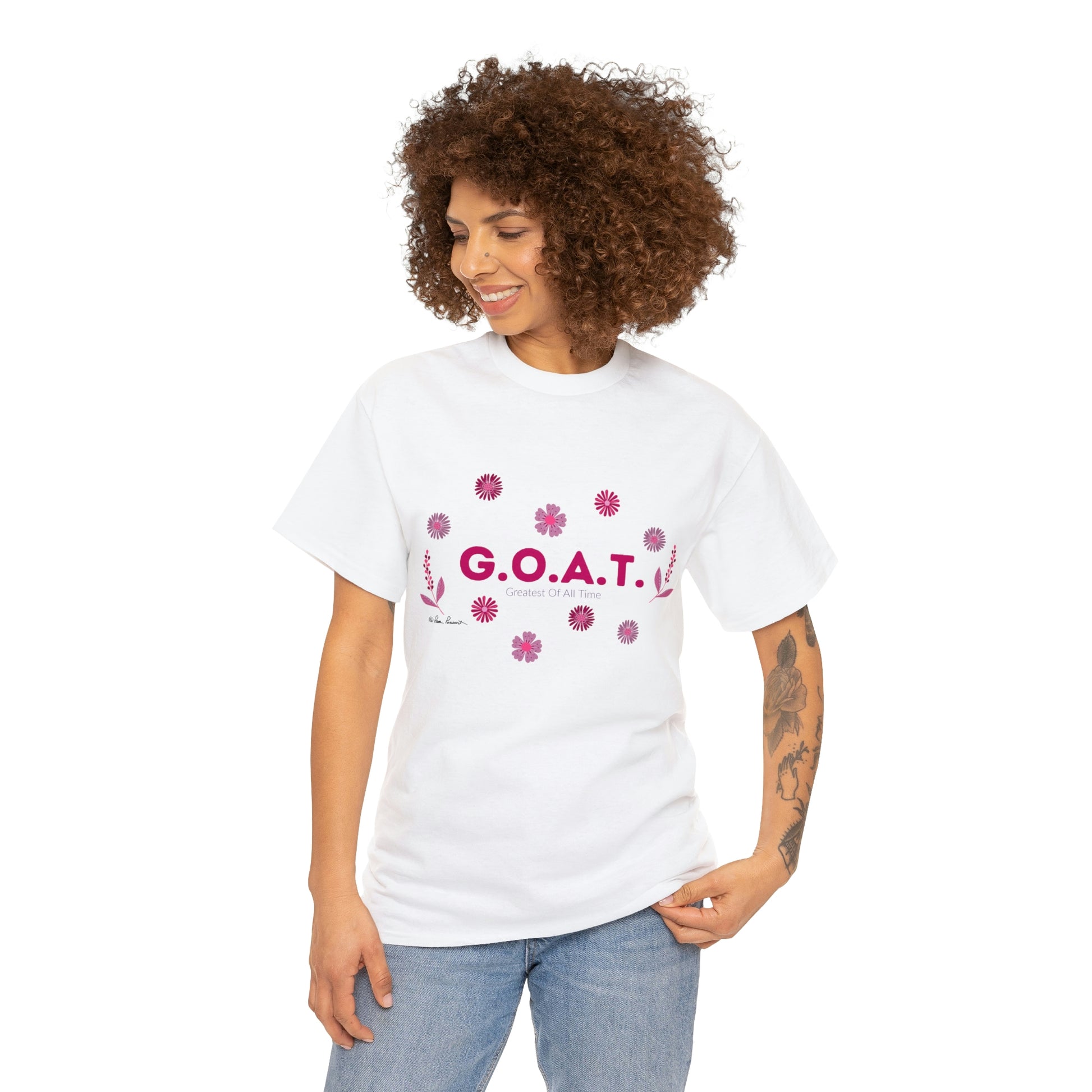 Mock up of a slim woman wearing the white t-shirt